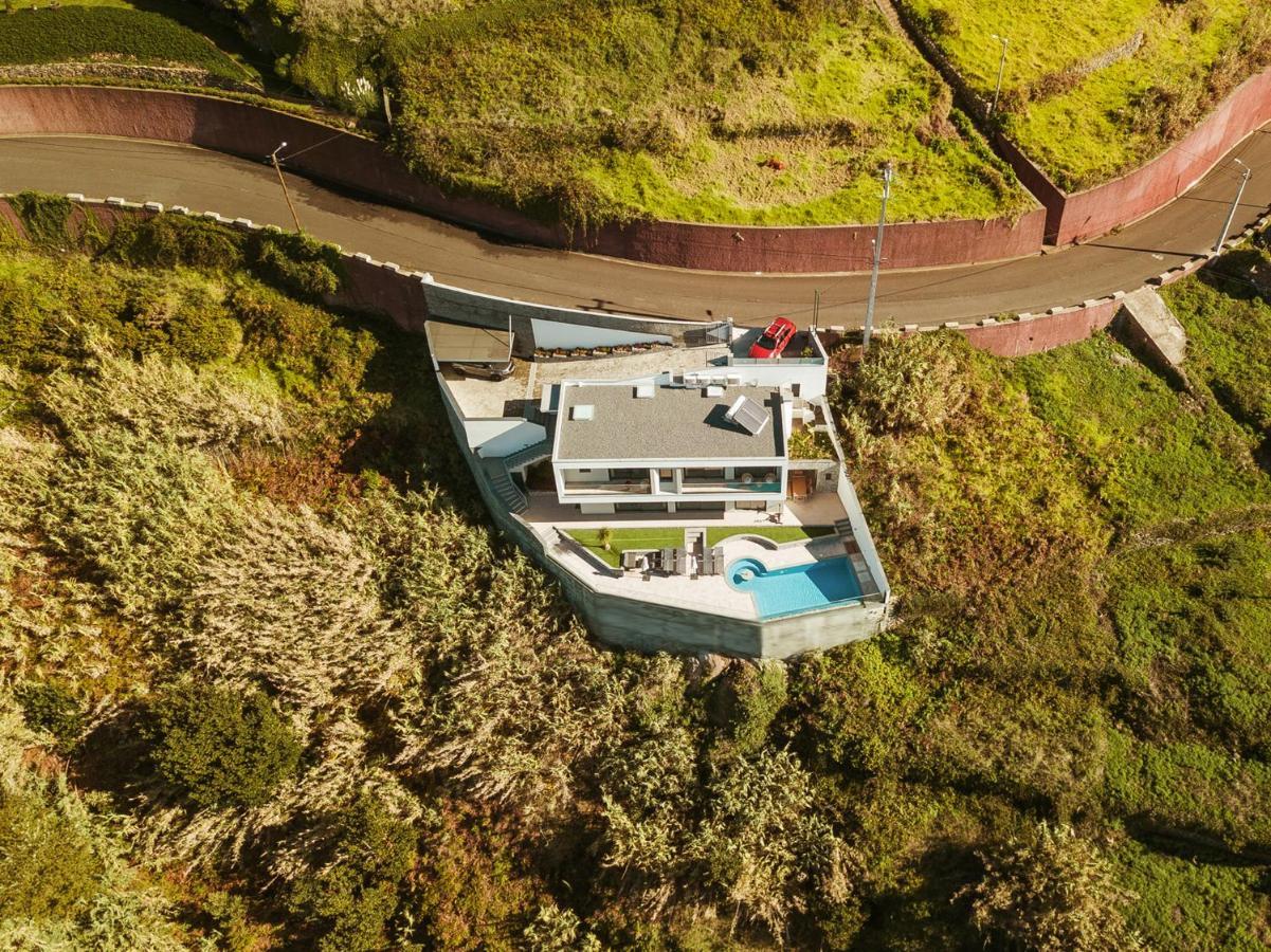 The Cliffhouse By Lovelystay Faja da Ovelha Екстер'єр фото